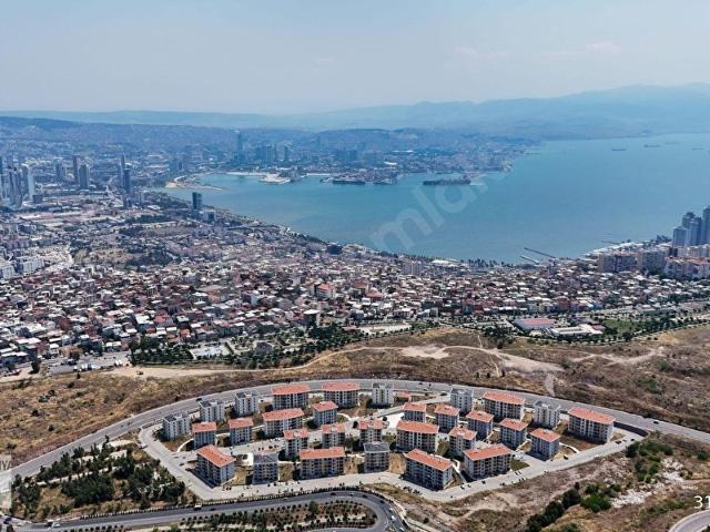 Tapudan Satışlı Muhteşem Deniz Manzaralı Keyifli Bir Yaşam