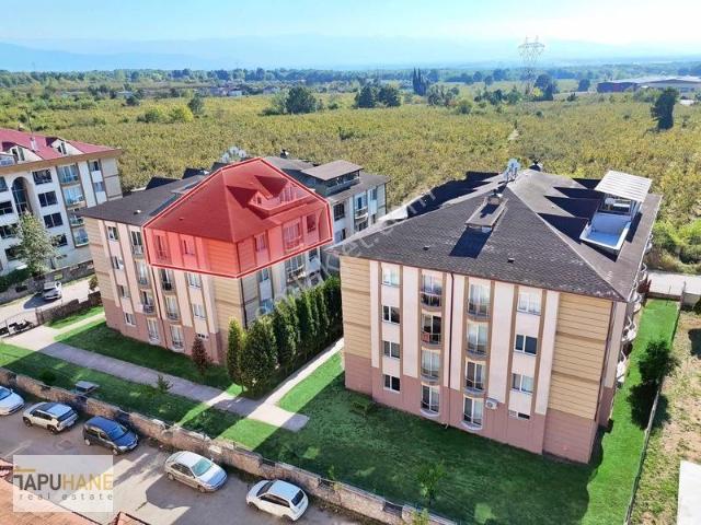 Tapuhane Yasir Yüksek'ten Site İçinde Net 165m2 Dubleks