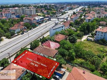 Tapuhaneden E 5 Cephelı Tıcarı Imarlı Satılık Müstakıl