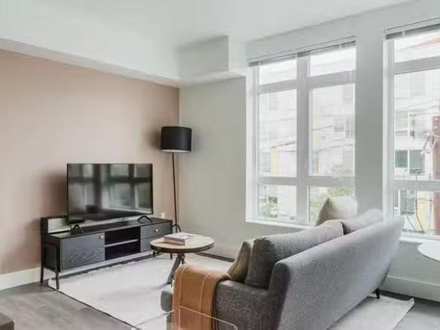 Tapestry Apartments, 104 12th Ave, Central District 1 Bedroo.