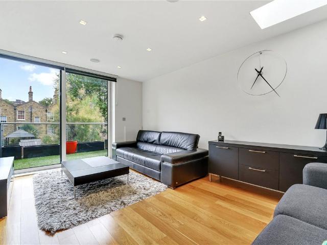 Taplow Street, London N1, 4 bed detached house to rent, £6,000 pcm | PrimeLocation