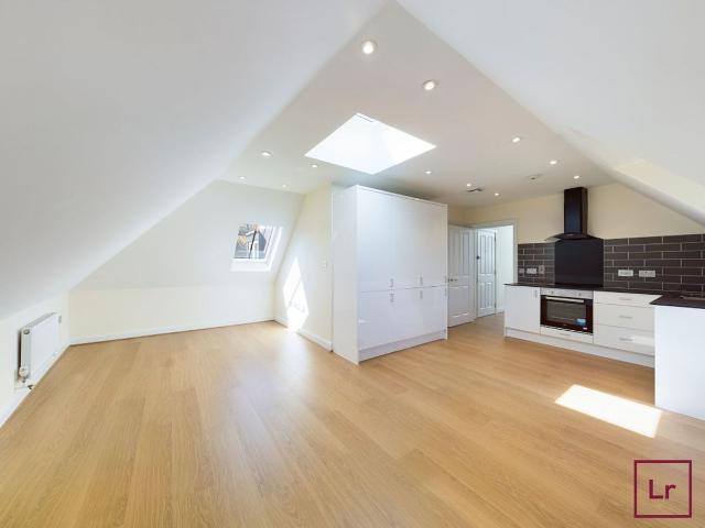 Tapster Street, Barnet EN5, 2 bed flat to rent, £1,750 pcm | PrimeLocation