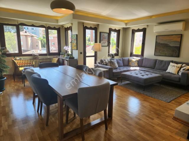 Tarabya Akyap Sitesi'nde Satılık 3+1 Daire