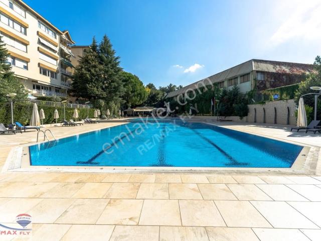 Tarabya Polat Koru Sitesinde Satılık 4+1 Daire