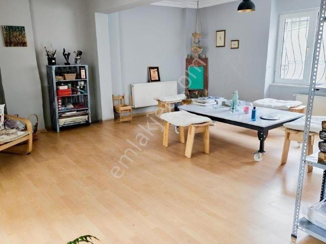 Tarabya Sitede I 2+1 110 Metrekare Satılık Bahçe Katı