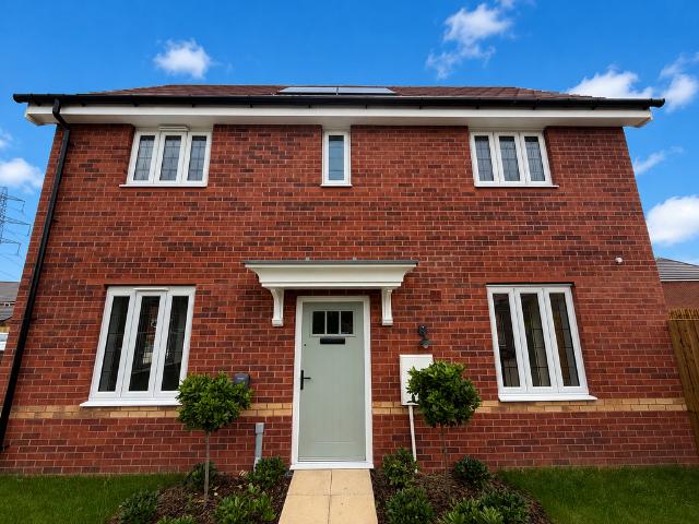 Taranto Close, Widnes, WA8 3 bed semi detached house to rent £1,550 pcm £358 pw