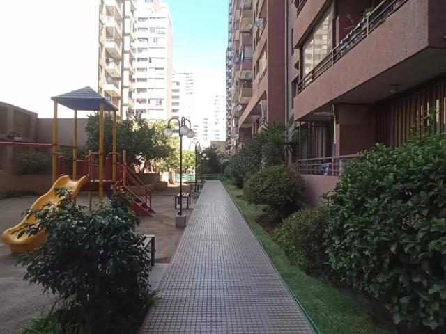 Tarapacá con estacionamiento g