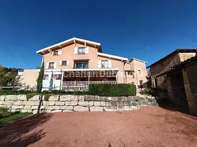 L'Arbresle 69210 Achat / Vente maison 10 pièces t10 au dernier étage cave