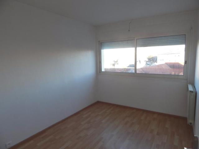 TARBES HYPERCENTRE APPARTEMENT 3 PIECES