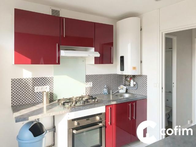 TARBES T3 50M2 DERNIER ÉTAGE + GARAGE + CAVE