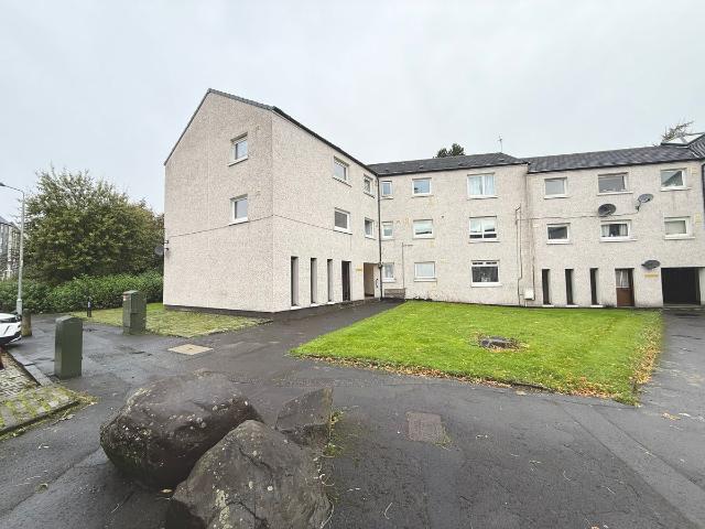 Tarbolton Road, Glasgow G67, 3 bed flat to rent, £850 pcm | PrimeLocation