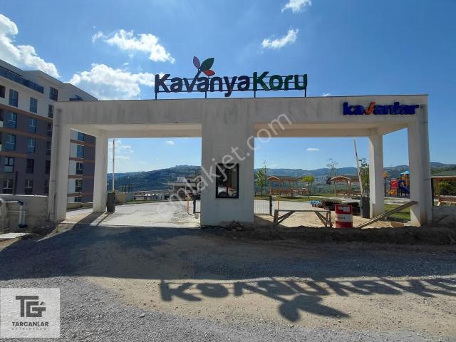 Tarcanlardan Çayırköy Kavanya Koru Sitesinde 2+1 Kiralık Daire