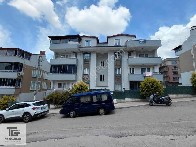 Tarcanlardan Bağçeşmede Site İçi Havuzlu 3+1 Kiralık Daire