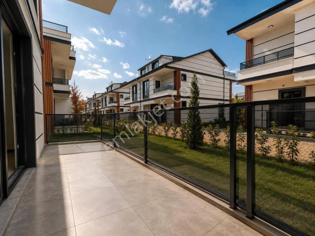 Tarcanlardan Başiskelede Şehrin Stresinden Uzak 4+1 Villa