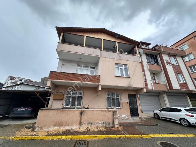 Tarcanlardan Kartepe Dumlupınar Da Müstakil Satılık 3 Katlı Bina