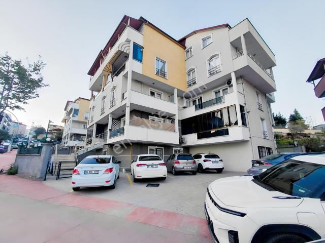 Tarcanlardan Kuruçeşmede Site İçi Full Yapılı 2+1 Satılık Daire
