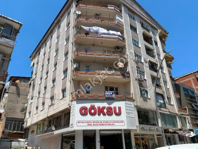 Tarcanlardan İzmit Turan Güneş Caddesi Üzeri 3+1 Satılık Daire