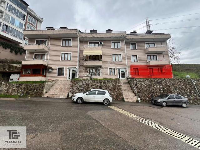 Tarcanlardan İzmitte Eşyalı Kiralık 2+1 Deniz Manzaralı