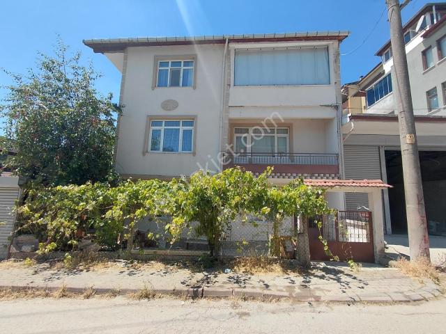 Tarcanlardan Yeşilova Mahallesinde 2+1 Kiralık Daire