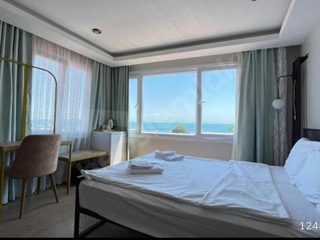 TARİHİ YARIM ADA DENİZ MANZARALI SATILIK BUTİK OTEL