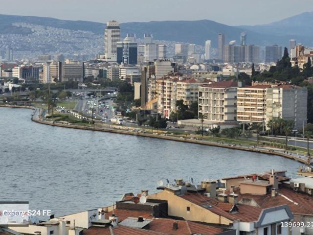 Tarihi Asansör bölgesinde ful deniz manzaralı kiralık 3+1 daire