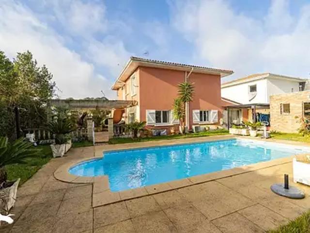 Tarnos 40220 Achat / Vente maison 7 pièces t7 au dernier étage parking