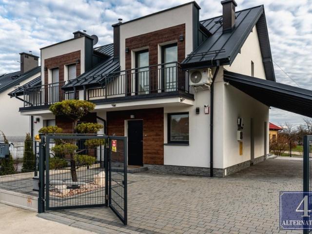 Na sprzedaż nowoczesny bliźniak 93 m² z fotowoltaiką i ogrzewaniem podłogowym