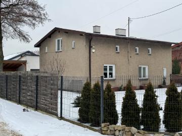 Przestronny dom z garażem, 6 pokoi, ogród i monitoring