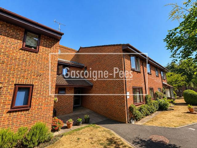 Tarragon Drive, Guildford GU2, 1 bed flat to rent, £1,100 pcm | PrimeLocation