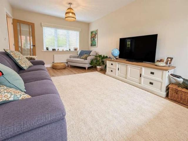 Tarragon Place, Portishead, Bristol, BS20