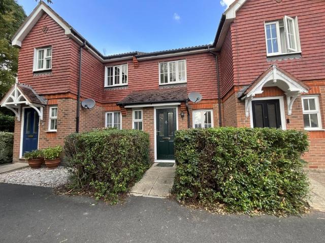 Tarret Burn, Oxfordshire OX11 2 bed terraced house to rent £1,525 pcm £352 pw