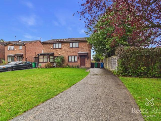 Tarrington Close, Greater Manchester M12 2 bed semi detached house to rent £1,150 pcm £265 pw