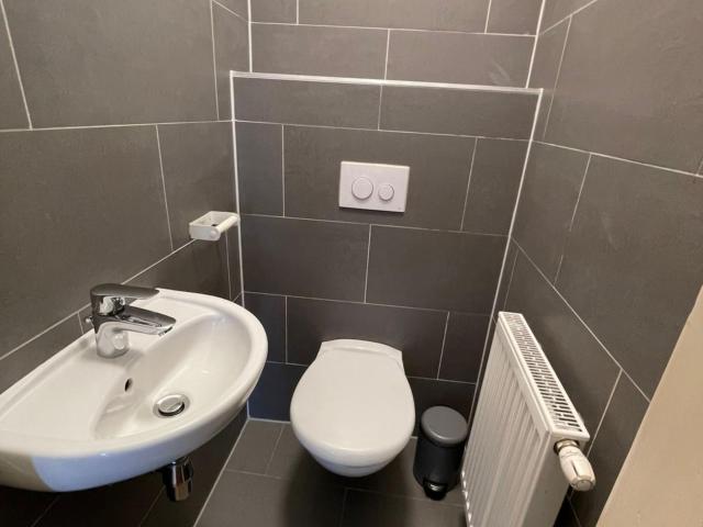 Tasteful 2 bedroom apartment in Nibelungenviertel