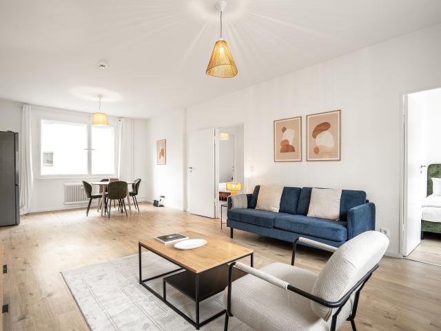 Tasteful 2 Bedroom Apartment in Wedding