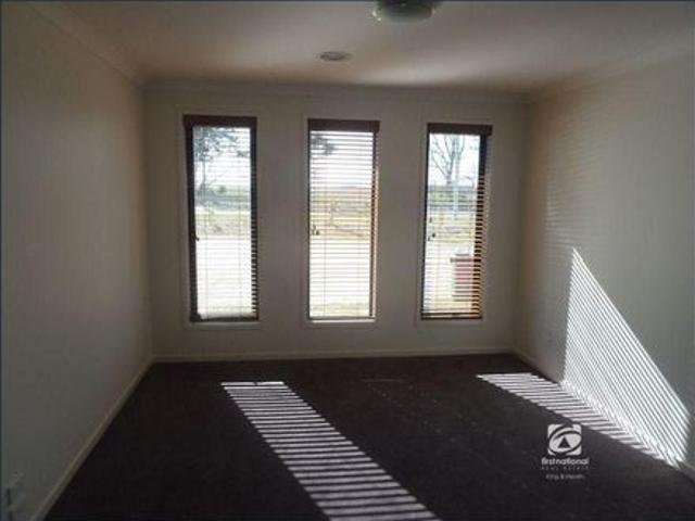 TASTEFUL WELL MAINTAINED FAMILY HOME