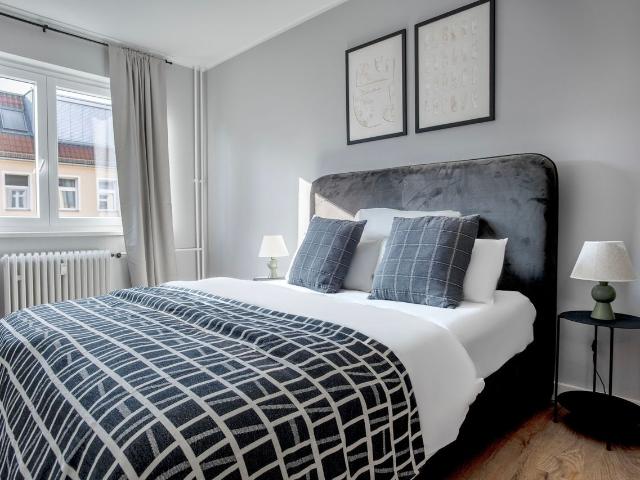Tasteful Charlottenburg 1BR, Berlin Amsterdam Apartments for Rent