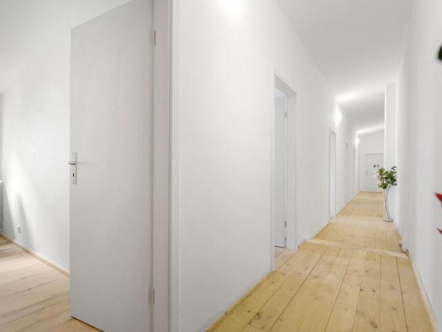 Tasteful single bedroom in a student flat, in Spandau