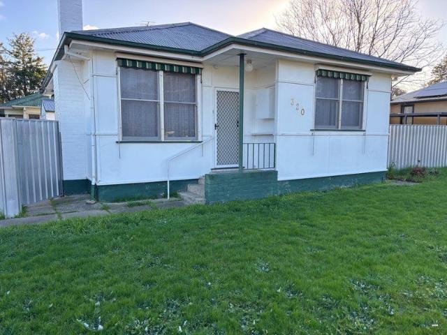 Tastefully Presented 3 Bedroom Home