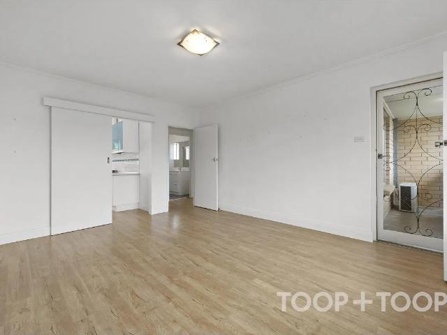 Tastefully renovated 1st floor 2 bedroom unit
