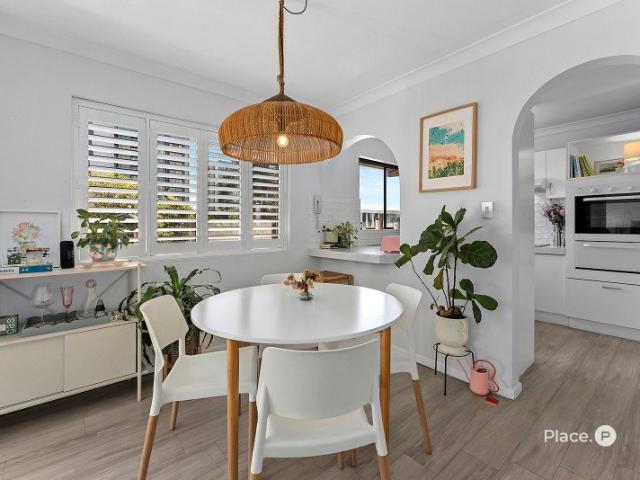 Tastefully Renovated Top Floor Retreat in the Heart of Coorparoo