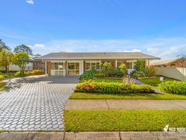 Tastefully Renovated Lowset Family Home on a Flat 693sqm Block