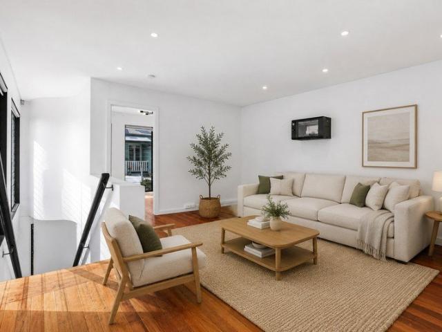 Tastefully Updated, Luxuriously Designed, Secure And Ambient, Executive Style Split Level Two Bedroom Granny Flat In The Heart Of Forest Lodge