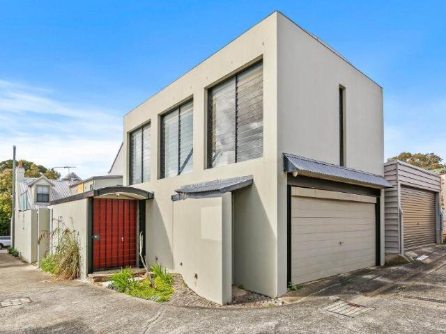 Tastefully Updated, Luxuriously Designed, Secure And Ambient, Executive Style Split Level Two Bedroom Granny Flat In The Heart Of Forest Lodge