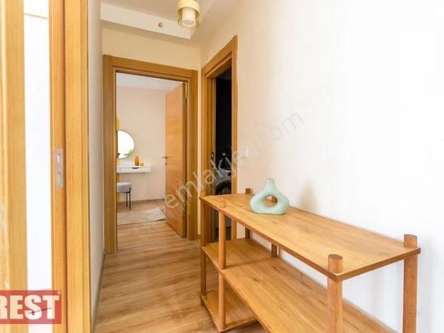 Tasarım Eşyalı Temiz Kiralık Daire