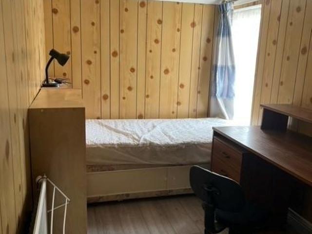 Tash Place, London N11 1 bed in a house share to rent £850 pcm £196 pw