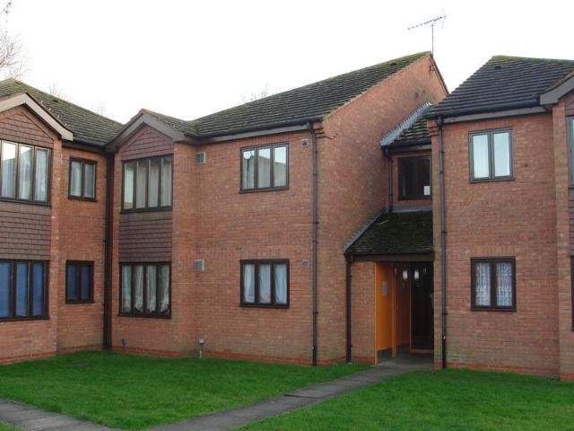 Tasker Close, Harlington, Hayes UB3, 1 bed flat to rent, £995 pcm | PrimeLocation
