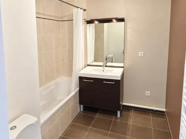 Tassin la Demi Lune Appartement 1 pièce 30.65 m²