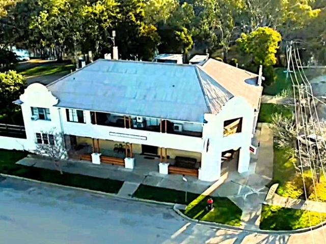 TATTERSALLS HOTEL MOULAMEIN