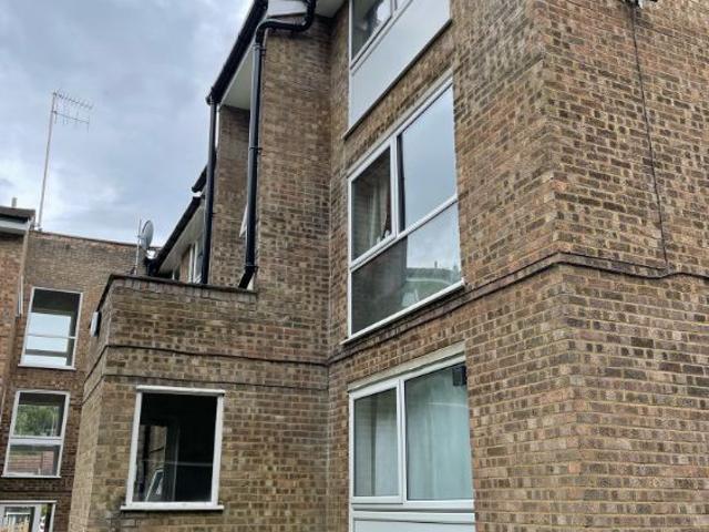 Tattershall Drive, Hemel Hempstead HP2, 1 bed flat to rent, £1,150 pcm | PrimeLocation