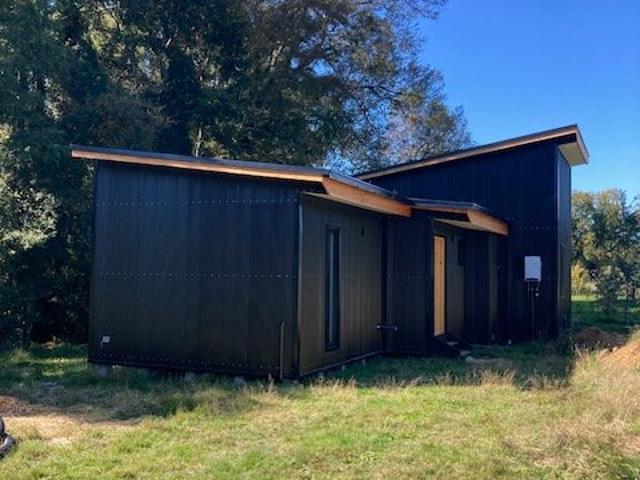 TATIANA SAAVEDRA PROPIEDADES ARRIENDA ESPECTACULAR CASA NUEVA EN CONDOMINIO EL REMANSO, VALDIVIA